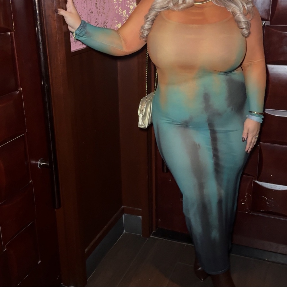 Fashion Nova Multicolor Maxi Dress